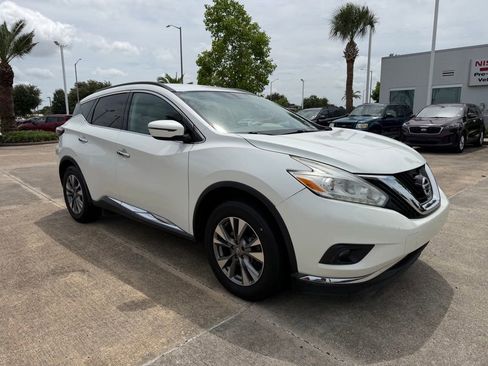 Used 2017 Nissan Murano SV FWD image 7