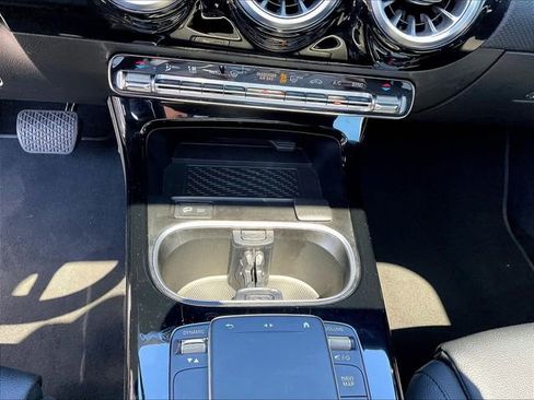 Certified 2023 Mercedes-Benz CLA 250 4MATIC image 17