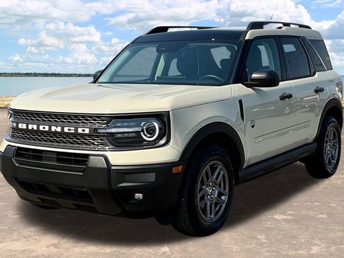 Used 2025 Ford Bronco Sport Big Bend w/ Convenience Package image 4