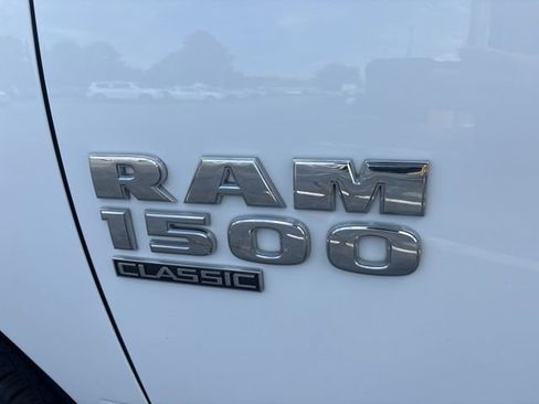 Used 2023 RAM 1500 Classic SLT w/ Trailer & Traction Group AWD/4WD image 27