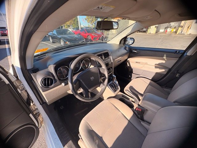 Used 2011 Dodge Caliber Mainstreet FWD image 12