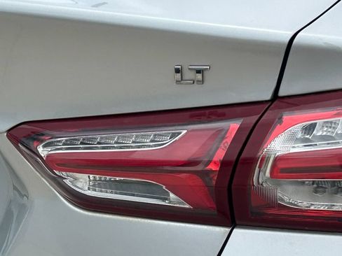 Used 2020 Chevrolet Malibu LT FWD image 5