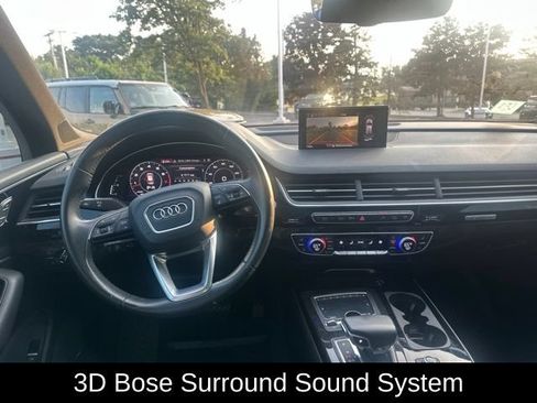 Used 2018 Audi Q7 3.0T Prestige AWD/4WD image 11