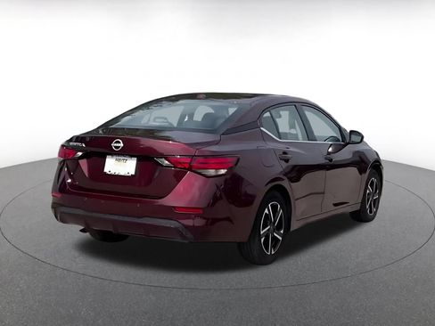 Used 2025 Nissan Sentra SV FWD image 11