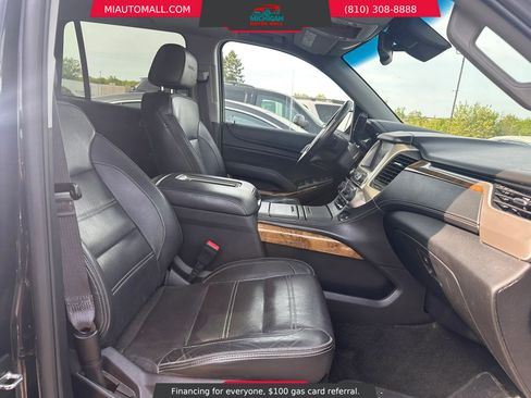 Used 2017 GMC Yukon Denali w/ Open Road Package AWD/4WD image 13