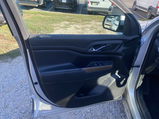 Used 2020 GMC Acadia SLE FWD image 12