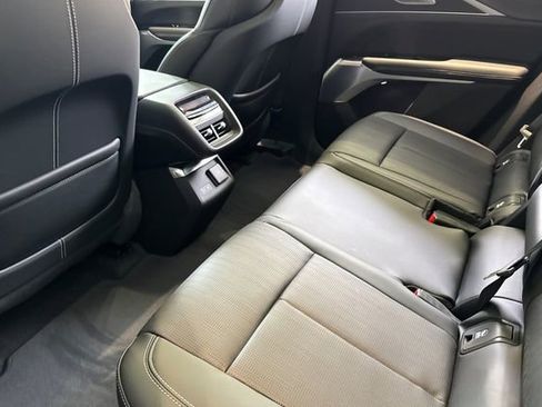 New 2026 Cadillac Lyriq V image 12