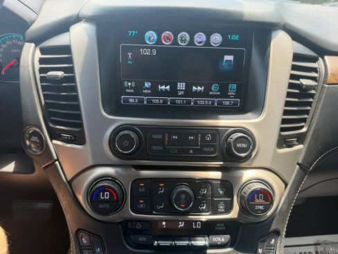 Used 2018 GMC Yukon XL Denali AWD/4WD image 24