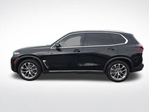 Used 2025 BMW X5 xDrive40i w/ Premium Package AWD/4WD image 2