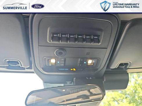 New 2026 Ford Bronco Badlands AWD/4WD image 32