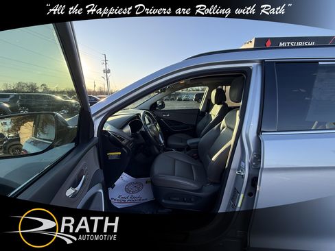 Used 2019 Hyundai Santa Fe XL image 11