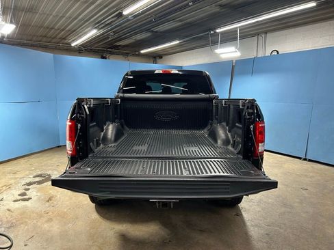 Used 2017 Ford F150 XLT w/ XTR Package image 11