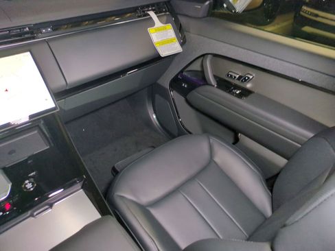 New 2026 Land Rover Range Rover Sport SE AWD/4WD image 27