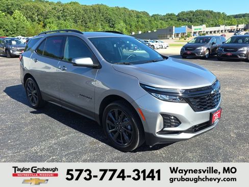 Used 2024 Chevrolet Equinox RS w/ RS Leather Package AWD/4WD image 2