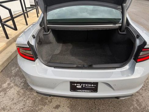 Used 2022 Dodge Charger SXT image 12