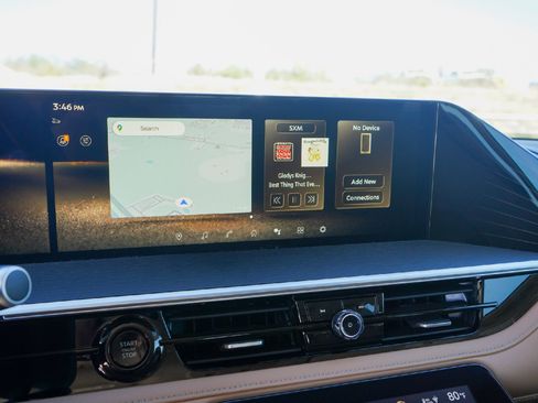 Used 2025 INFINITI QX80 Sensory image 15