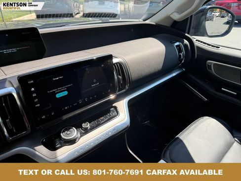 Used 2025 Ford Expedition Platinum AWD/4WD image 18