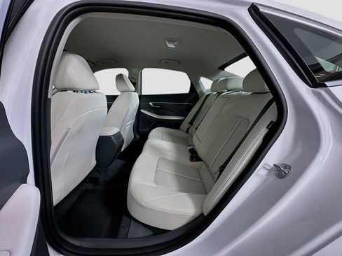 New 2026 Hyundai Sonata SEL image 16