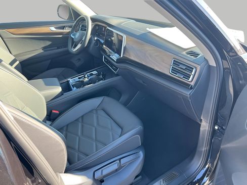 New 2026 Volkswagen Atlas SE AWD/4WD image 10