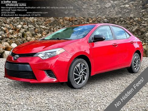 Used 2014 Toyota Corolla LE FWD image 1
