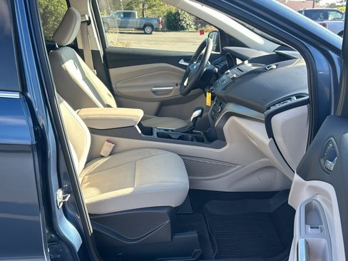 Used 2018 Ford Escape SE AWD/4WD image 24