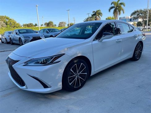 Certified 2023 Lexus ES 350 w/ Premium Package image 3