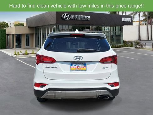 Used 2017 Hyundai Santa Fe Sport FWD image 4