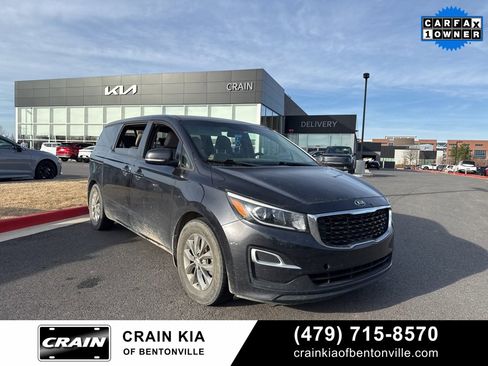 Used 2019 Kia Sedona LX image 1