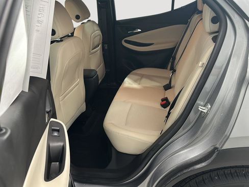 Used 2023 Buick Encore GX Preferred w/ Cold Weather Comfort Package image 18