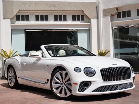 Used 2024 Bentley Continental GT Azure image 1