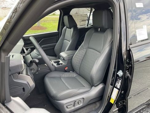 New 2026 Toyota 4Runner TRD Off-Road Premium AWD/4WD image 14