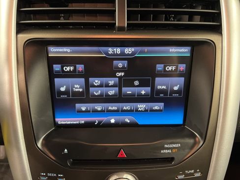 Used 2013 Ford Edge SEL image 11