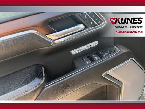 Used 2024 GMC Sierra 1500 Denali w/ Technology Package AWD/4WD image 21