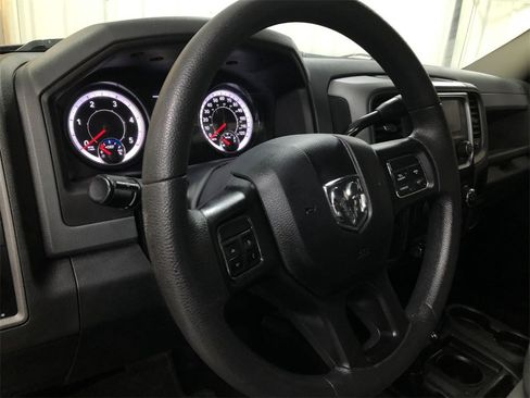 Used 2018 RAM 3500 Tradesman w/ Chrome Appearance Group image 14