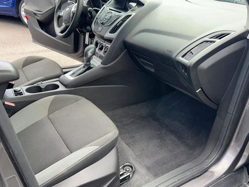 Used 2012 Ford Focus SE image 22