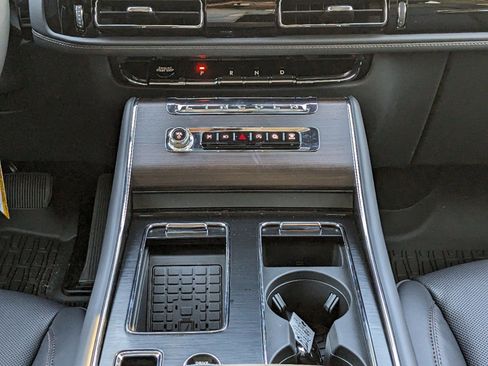 New 2025 Lincoln Aviator Reserve w/ Illumination Package image 20