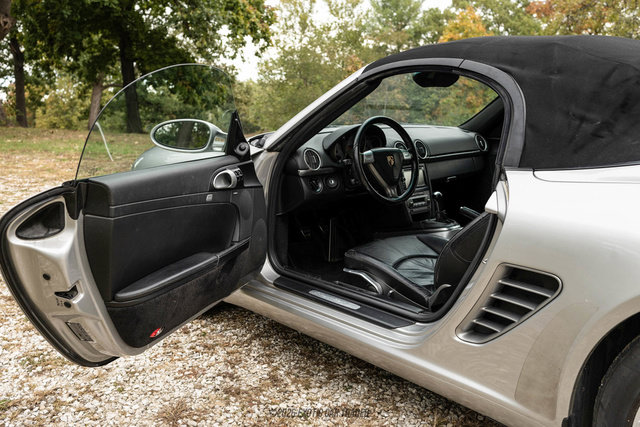Used 2005 Porsche Boxster S RWD image 57