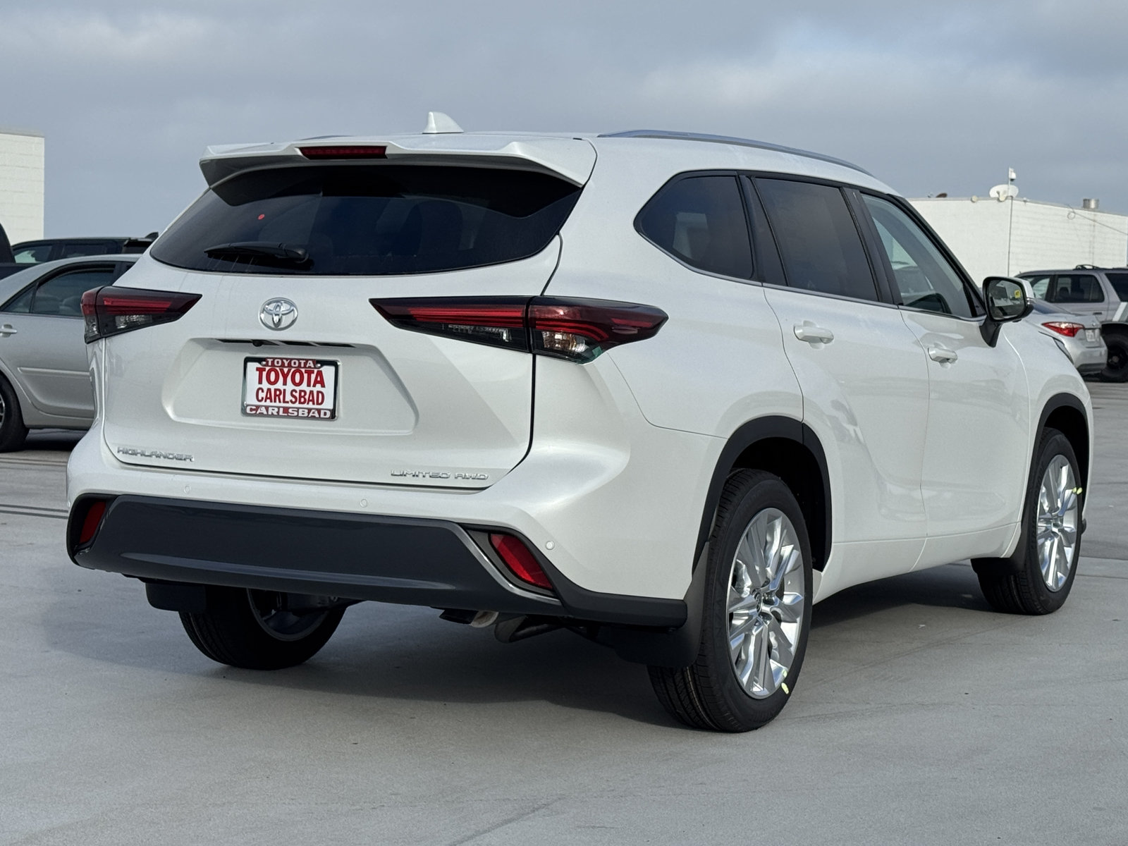 New 2026 Toyota Highlander Limited AWD/4WD image 14