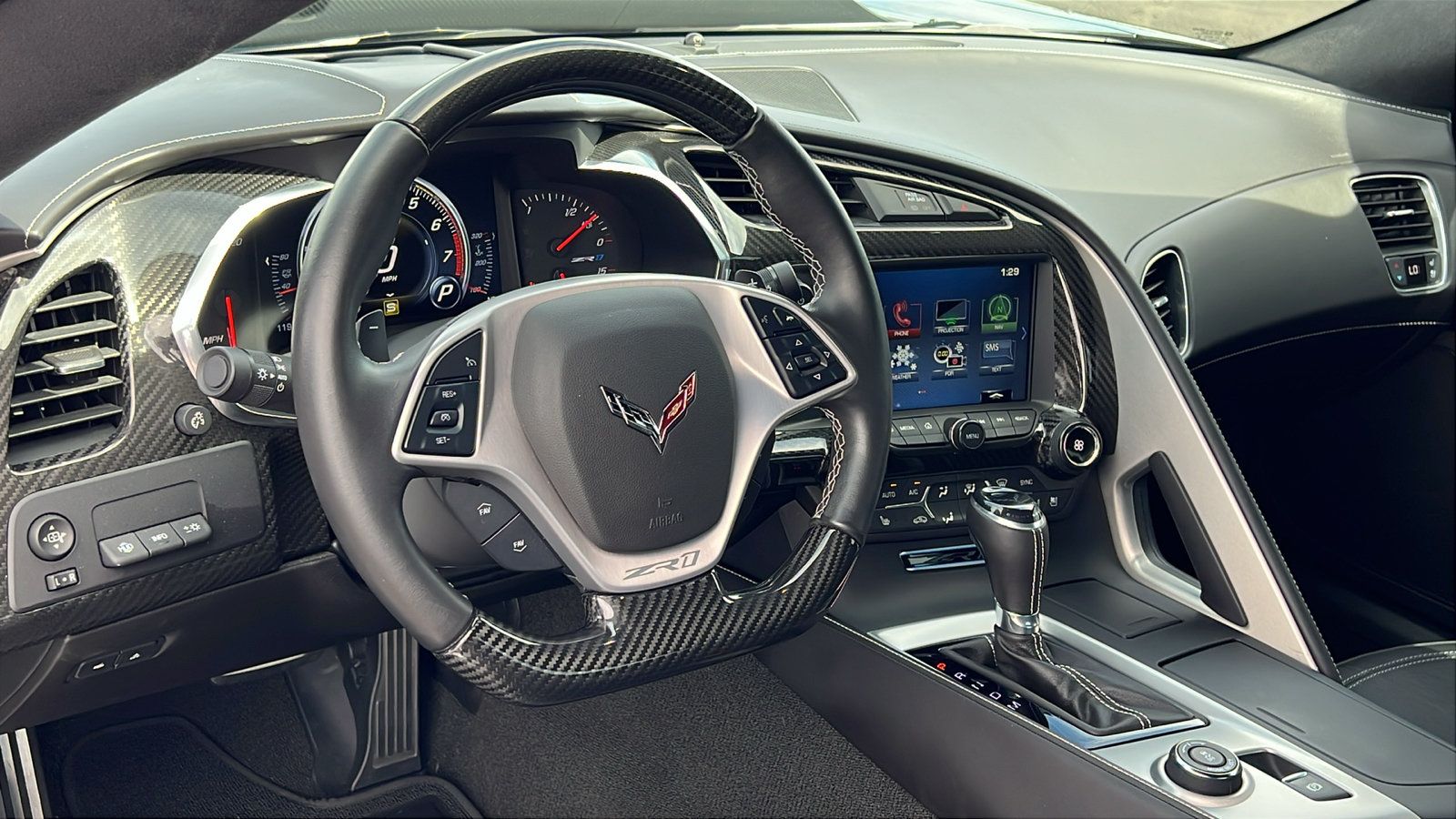Used 2019 Chevrolet Corvette ZR1 RWD image 24