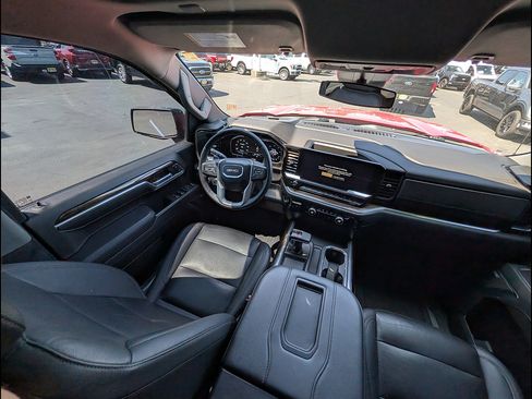 Used 2022 GMC Sierra 1500 Elevation w/ Elevation Premium Package AWD/4WD image 15