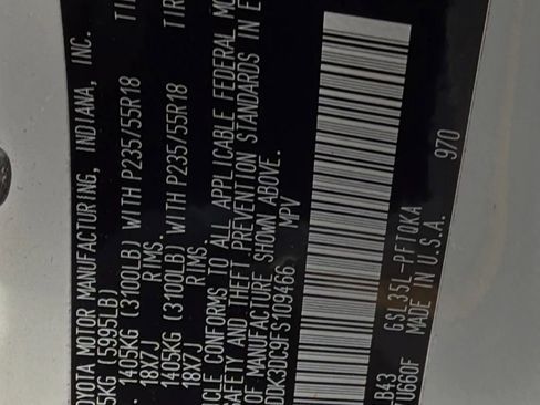 Used 2015 Toyota Sienna Limited Premium image 35