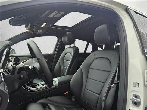 Used 2023 Mercedes-Benz GLC 300 4MATIC Coupe image 20