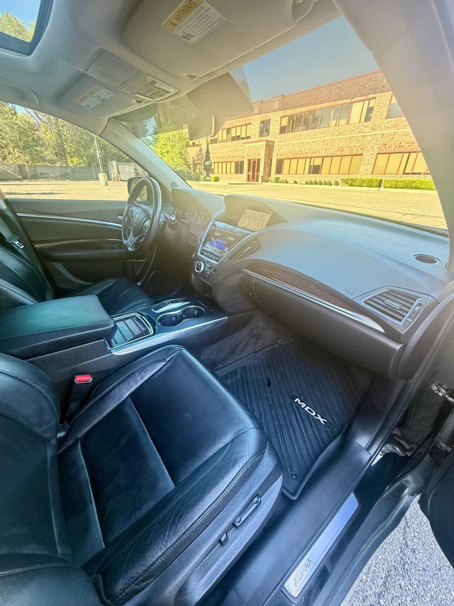 Used 2017 Acura MDX w/ Technology Package AWD/4WD image 14