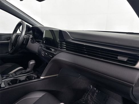 Certified 2025 Toyota Camry SE image 43