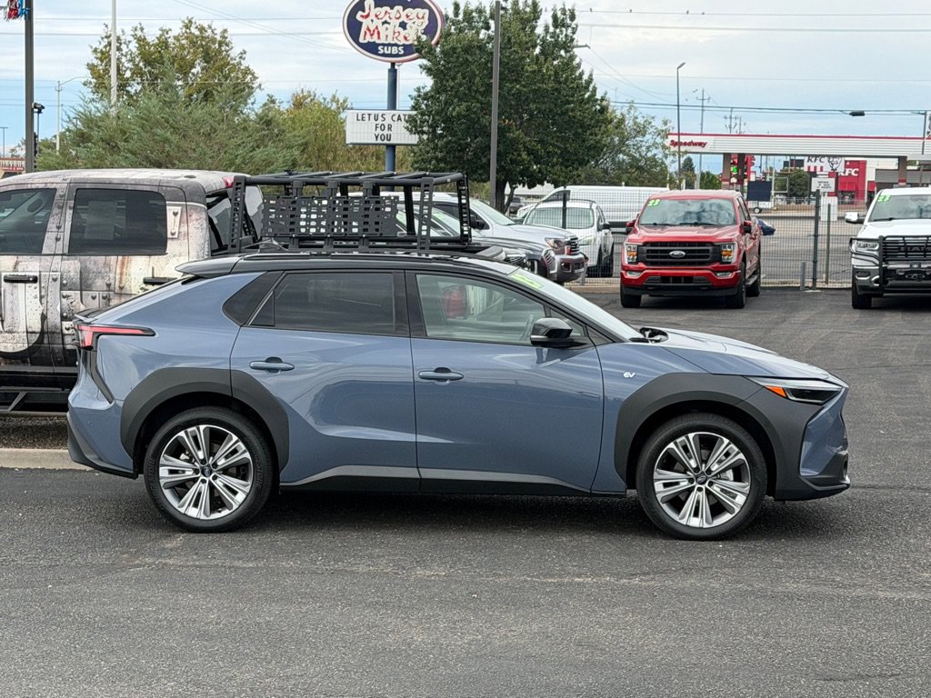 Used 2023 Subaru Solterra AWD image 3