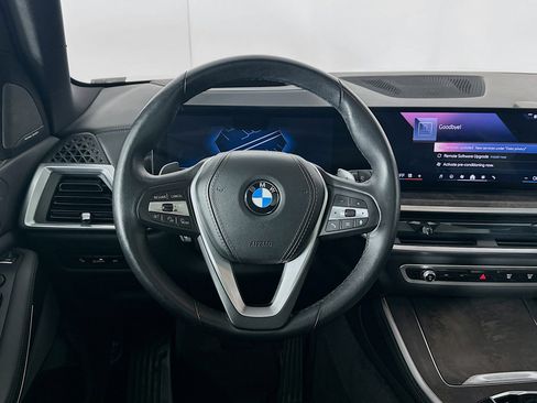 Used 2024 BMW X5 xDrive40i image 17