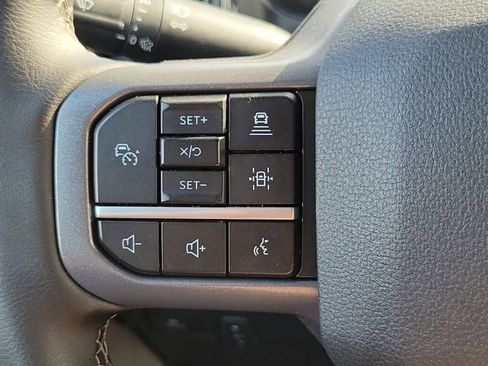 Used 2025 Ford F350 Lariat w/ Lariat Ultimate Package image 14