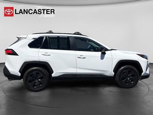 Used 2021 Toyota RAV4 LE w/ Carpet Mat Package (TMS) FWD image 8