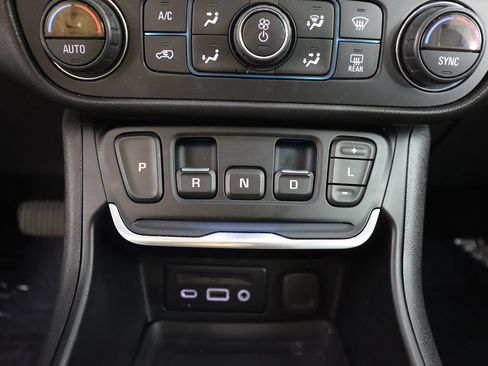 Used 2020 GMC Terrain Denali w/ Denali Premium Package AWD/4WD image 56
