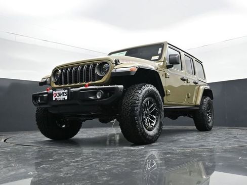 New 2026 Jeep Wrangler Unlimited Rubicon AWD/4WD image 61